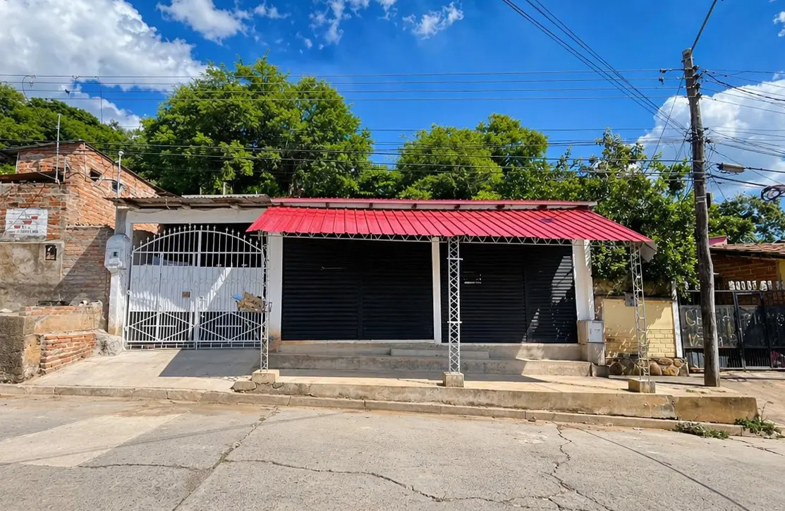 Casa con tiendas